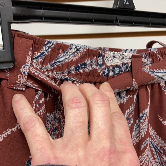 LOFT SKIRT Brown Floral Pattern (Small) - Picture 6 of 7